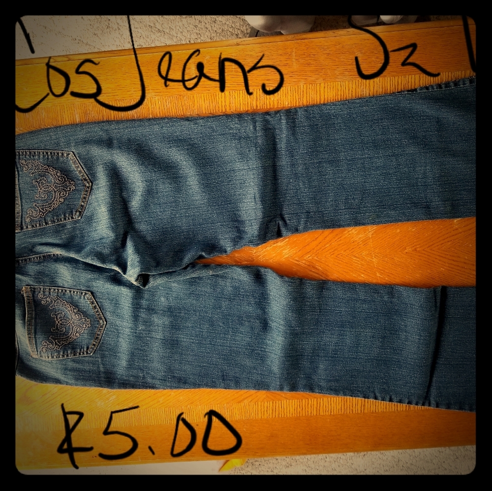 Jeans